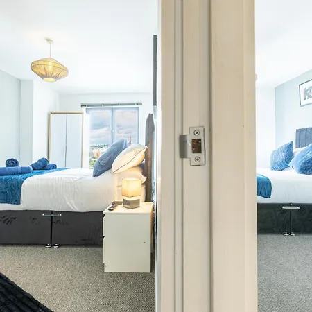 Centre 2-bed Balcony *